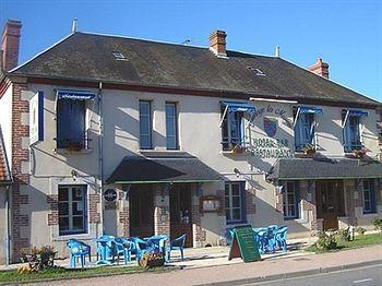 Auberge Les Muriers La Ferté-Hauterive Dış mekan fotoğraf